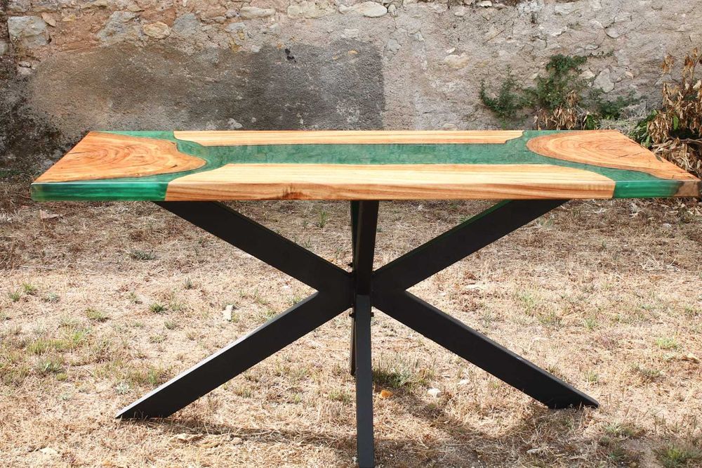 Mesa exclusiva em epóxi