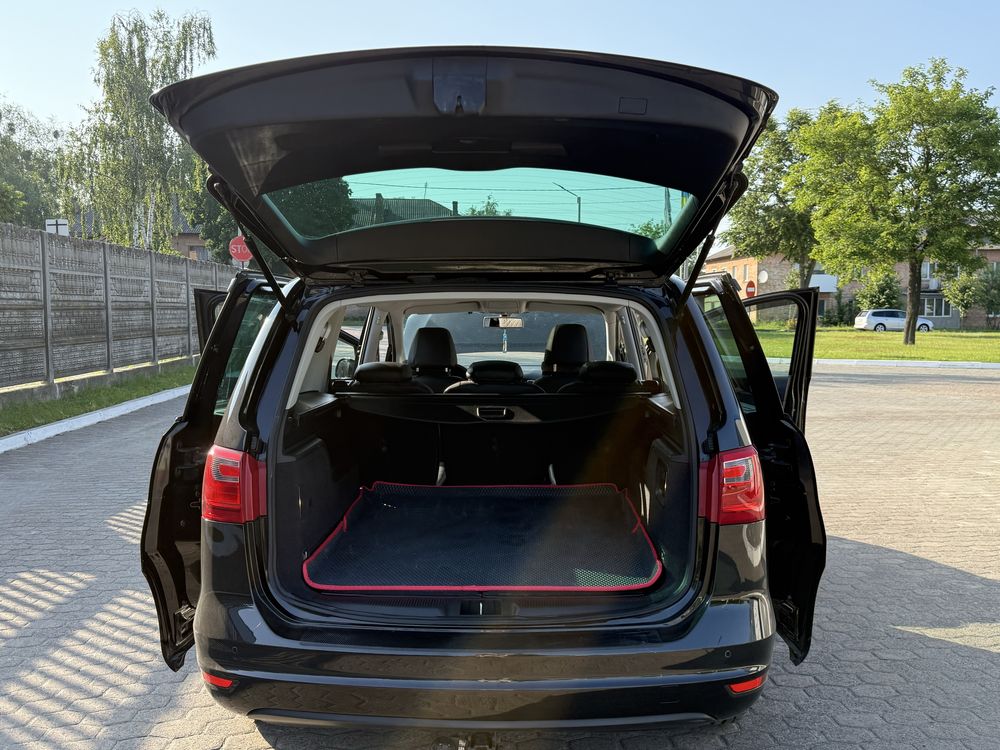 Seat Alhambra 2011 • 2.0 TDI • 7 місць