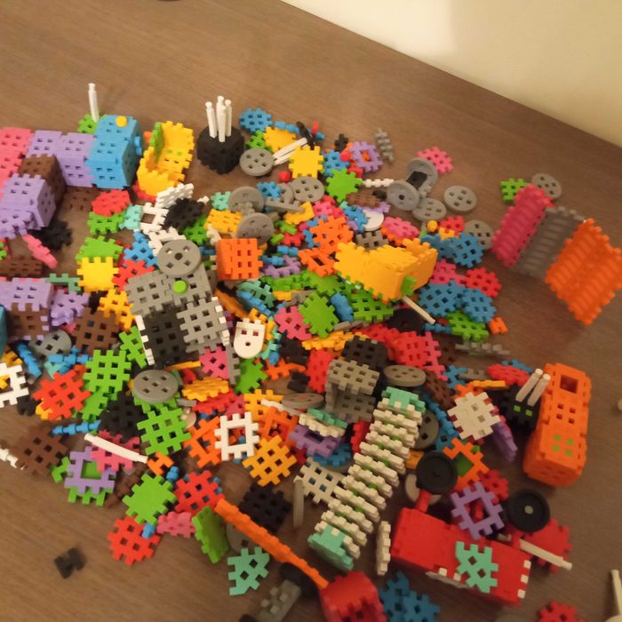 Klocki konstrukcyjne Marioinex wafle ok. 250el stan BDB