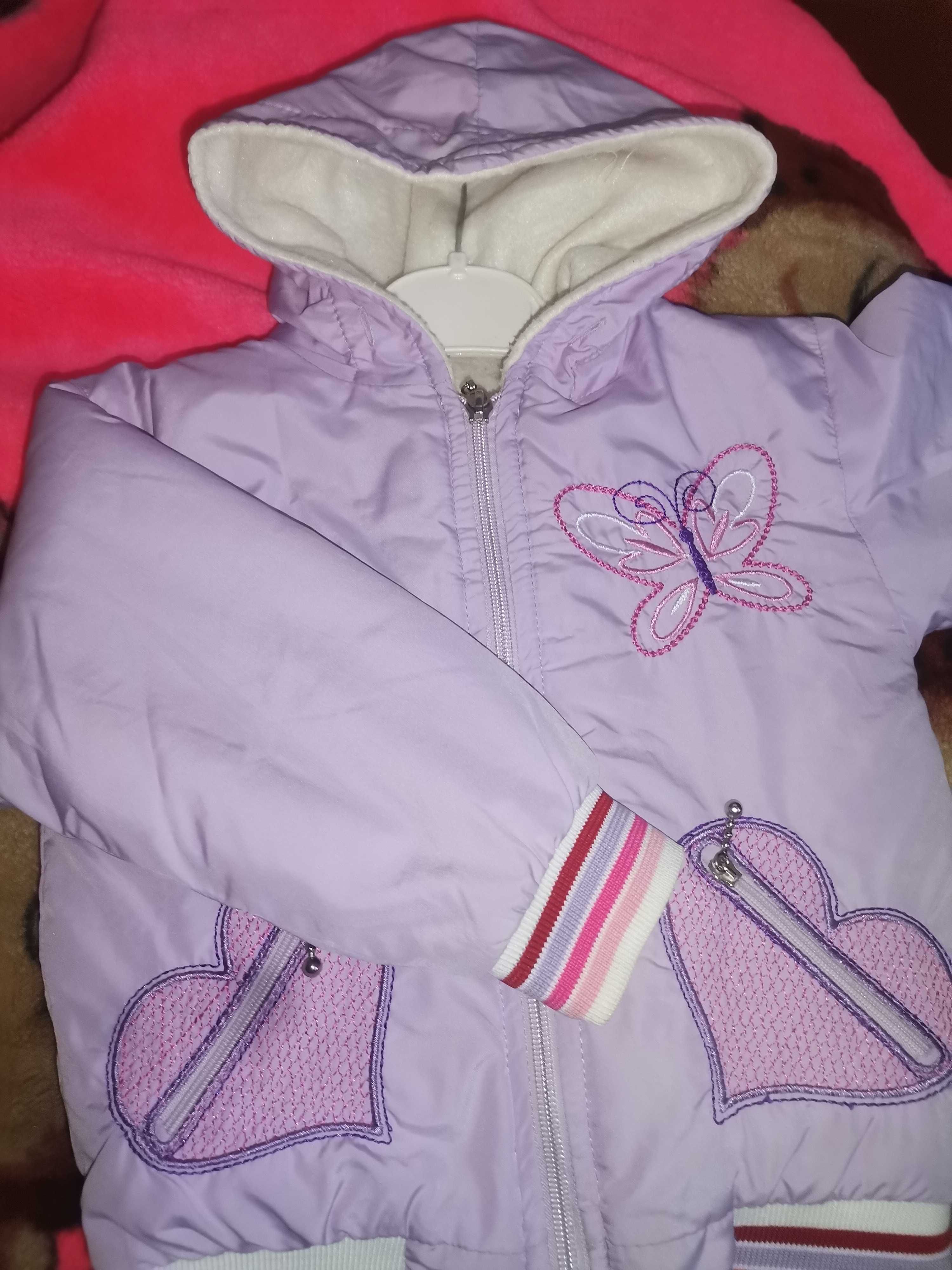 Детская тёпленькая курточка на девочку 86 размер