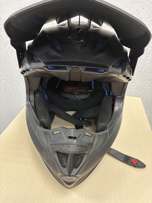 Мотошолом TLD (Troy Lee Designs) для мотокросу та ATV