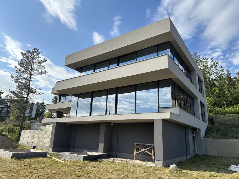 VIP будинок в Житомирі на березі р. Тетерів.