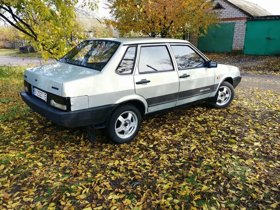 Продам ваз  2199і