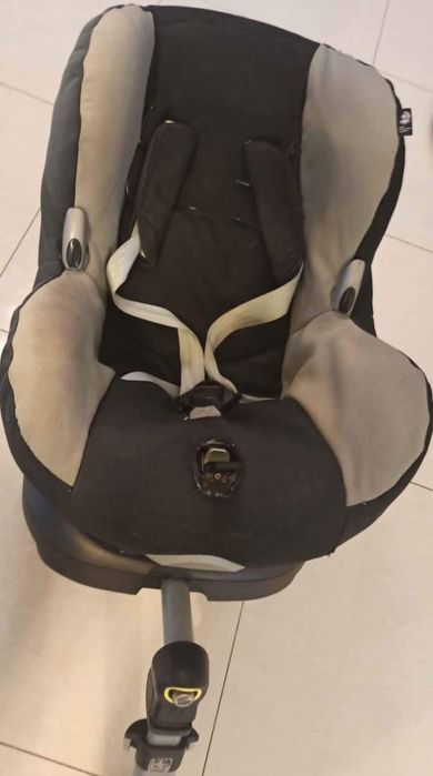 Дитяче авто крісло Maxi Cosi
