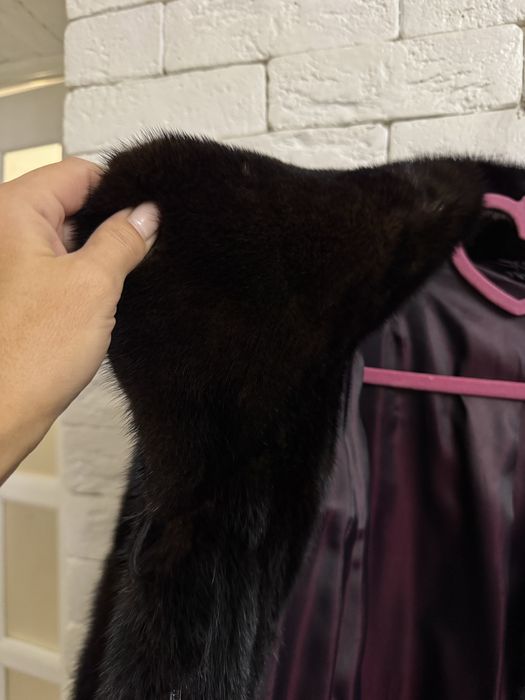 Норкова шуба коричнева