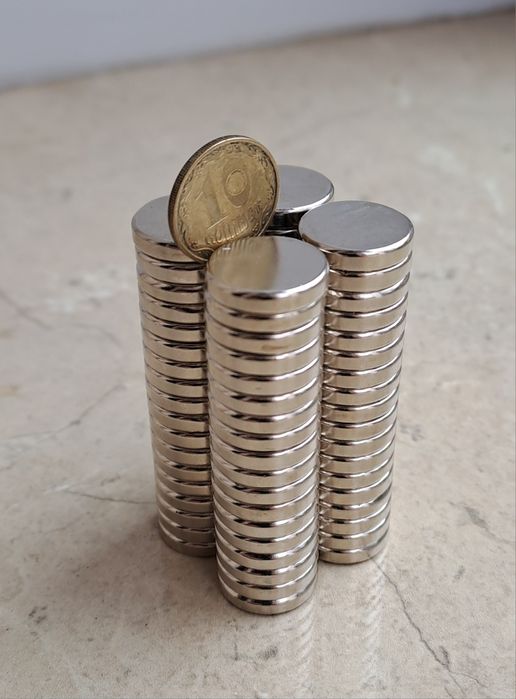 Неодимовый Магнит Диск NdFeB D15/2,5 мм N38 сила 2,2кг