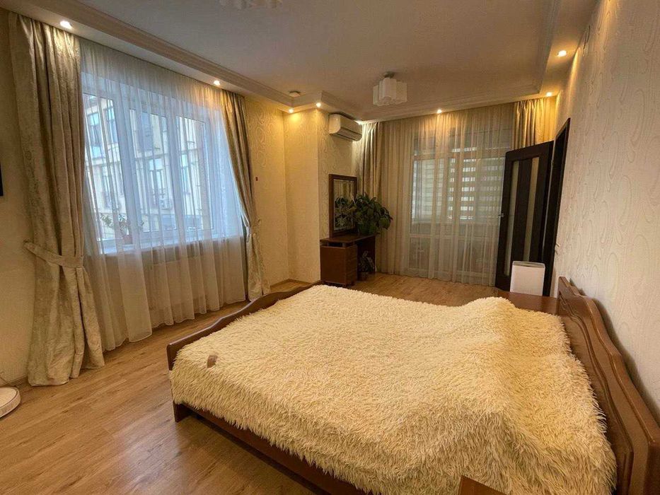 Продам 4-х ком, 2-х уровневую квартиру в клубном доме (хороший ремонт)