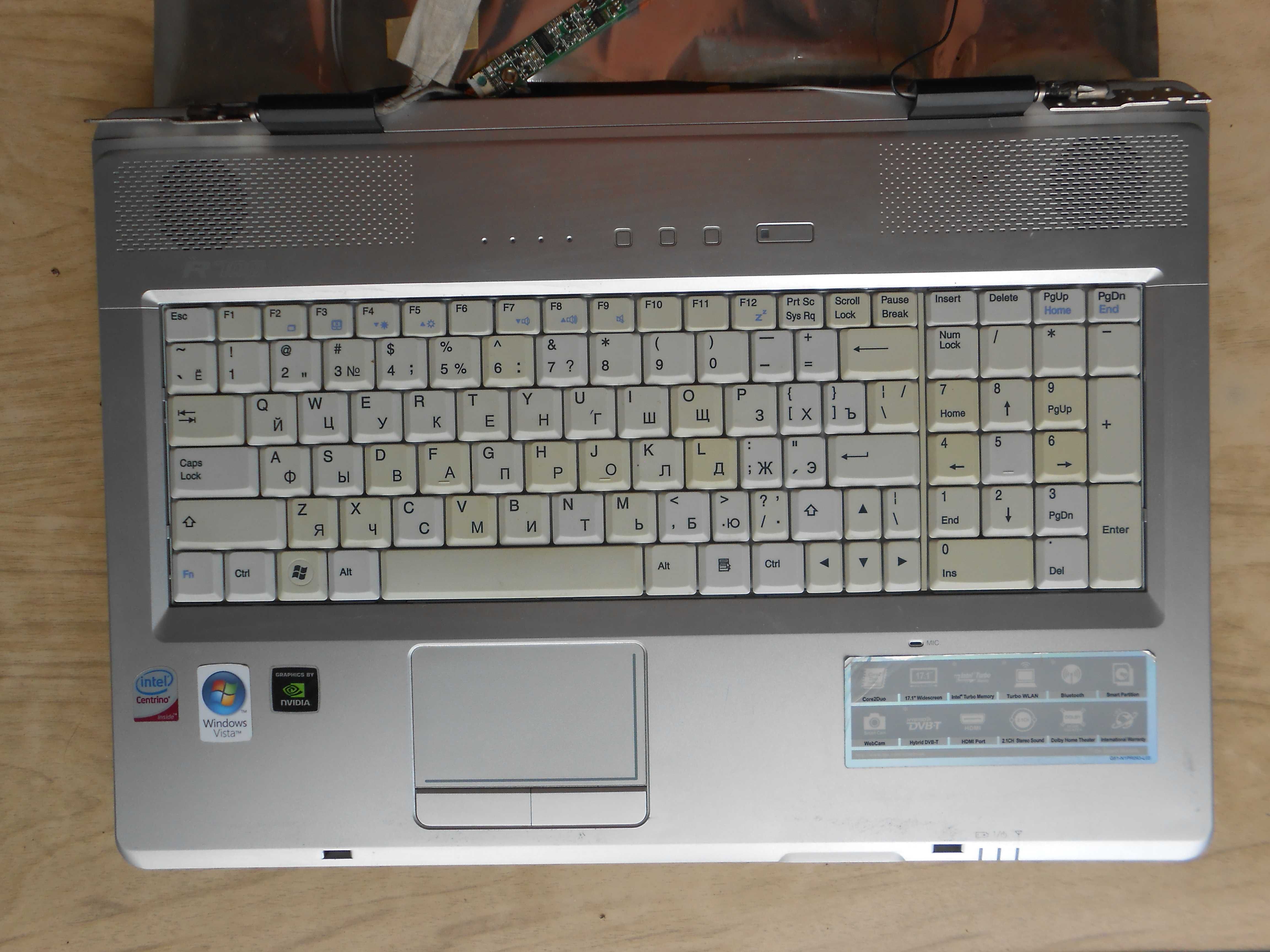 Ноутбук LG  R700   17"дюймов