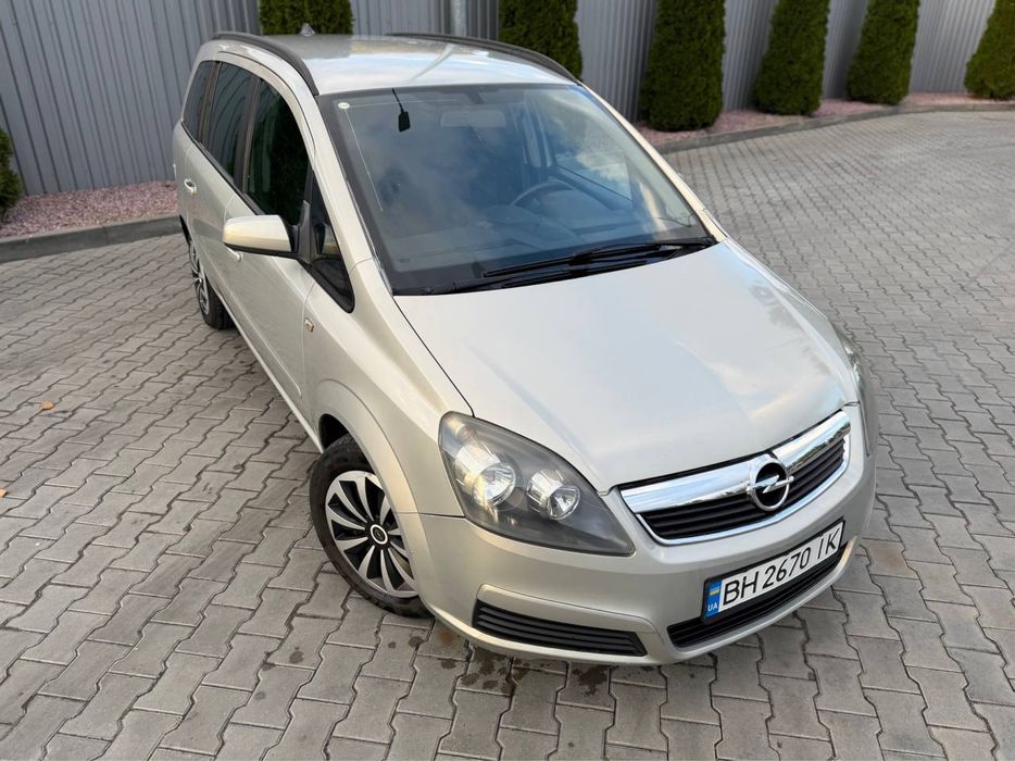 Opel Zafira. 2006г. 1.9д