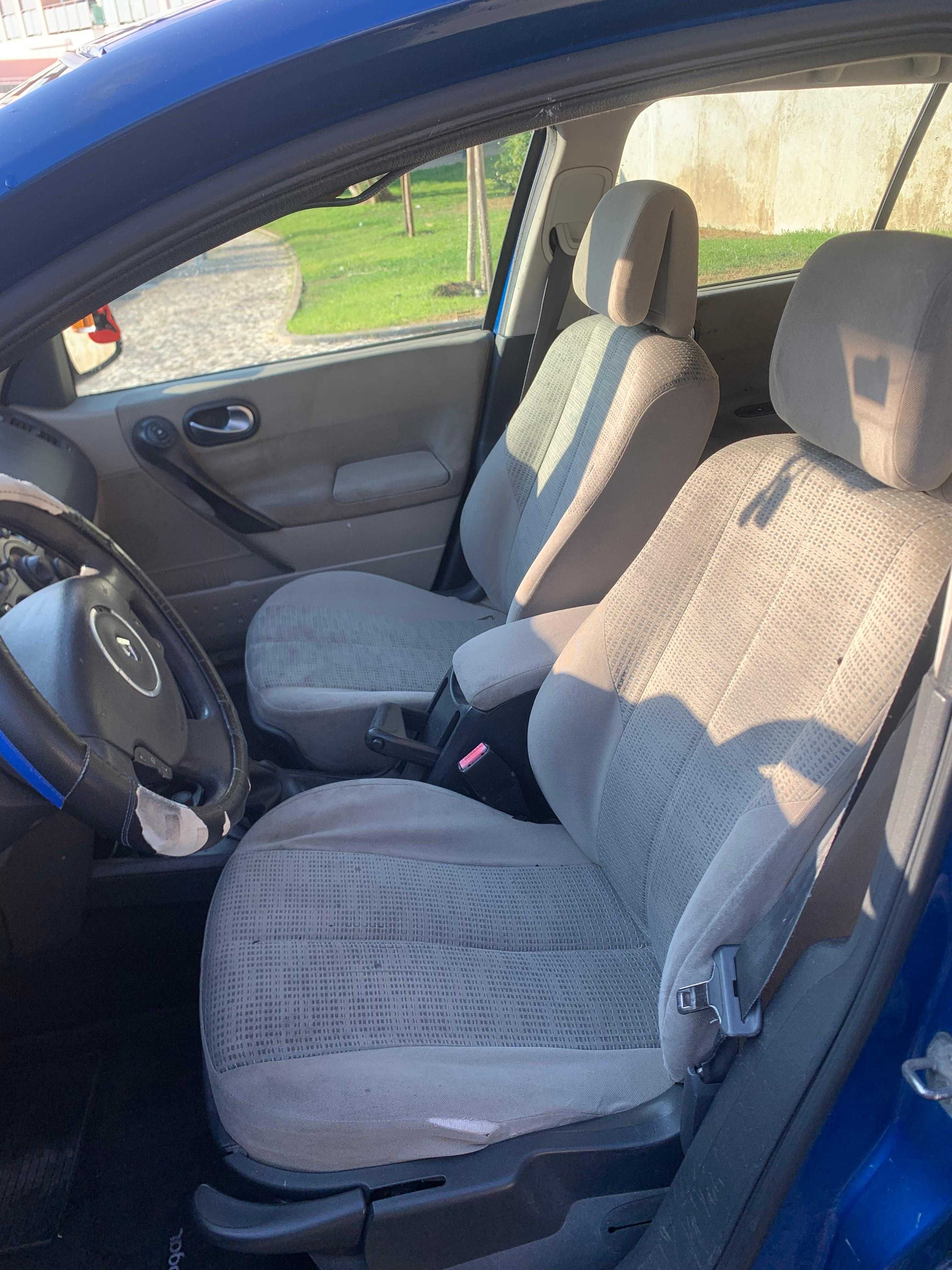 Renault Megane Break 1.5 dCi Confort 2007 – Gasóleo