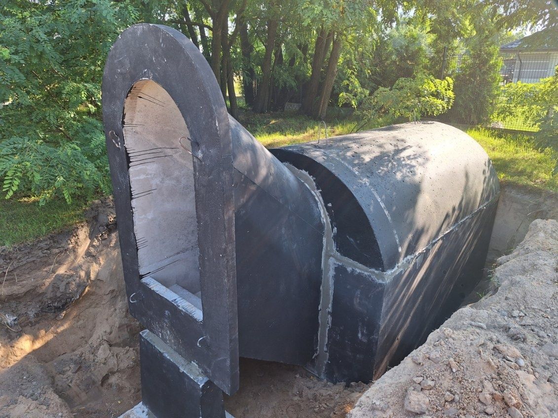 Piwnica betonowa ziemianka piwniczka spiżarnia