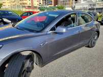 Vendo tesla 3 standard