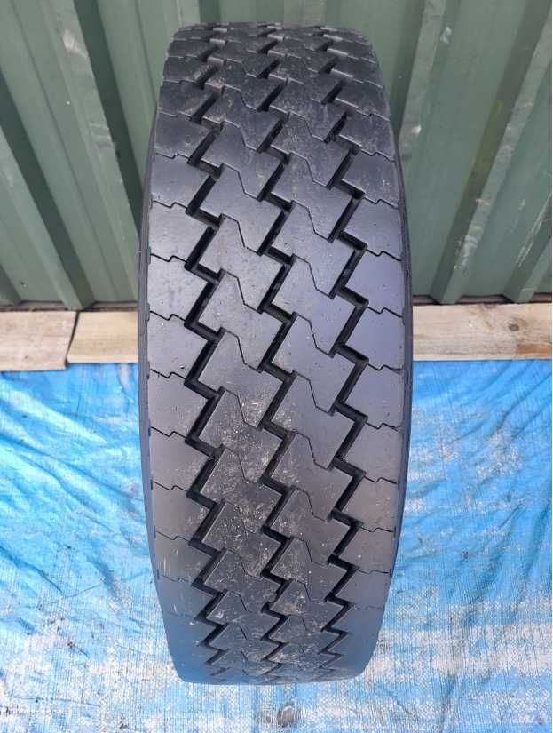 Opona Nalewka Marangoni 275/70 - R 22,5 22.5
