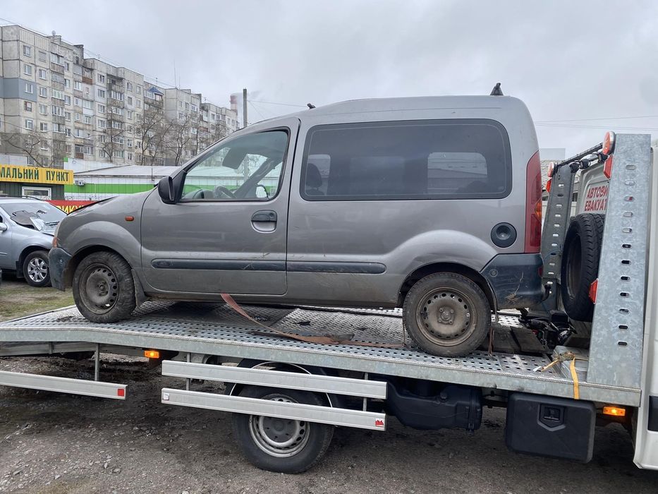 Продам Рено Кенго 2000г/в 1,4 газ-бенз.на ходу 1050 $