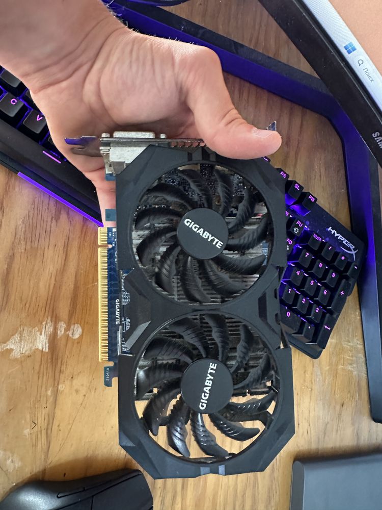 Gigabyte Gtx 750 ti 4gb