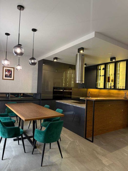 Крутий будинок. Оплата 160 тис $ + розстрочка.