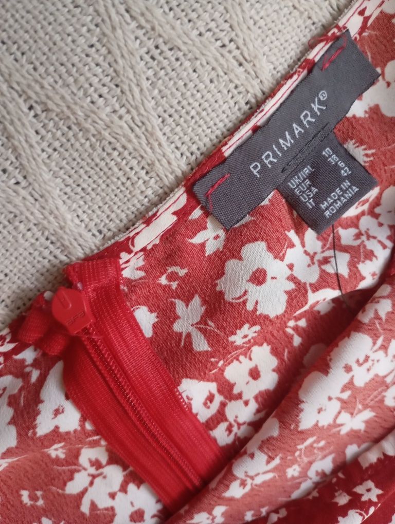 PRIMARK S-M długa czerwona spódnica midi maxi w kwiaty kwiatuszki