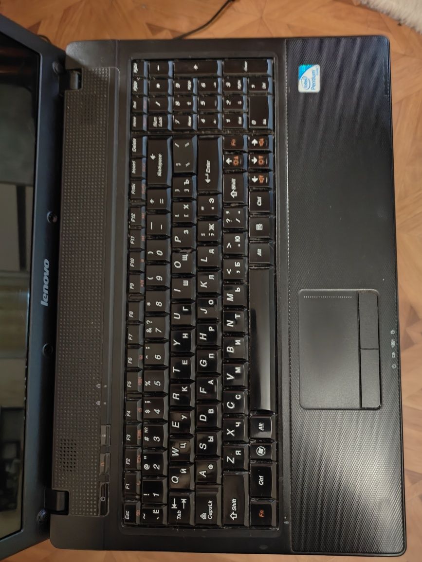 Продам ноутбук Lenovo G560