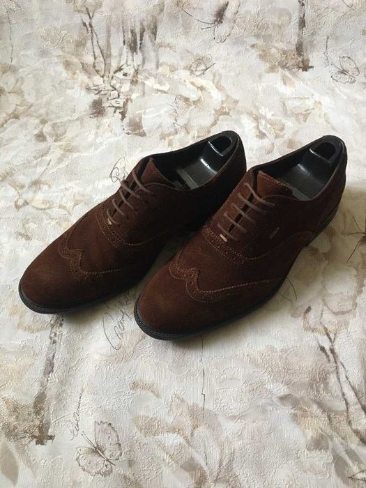 Замшевые мужские туфли броги clarks gore-tex