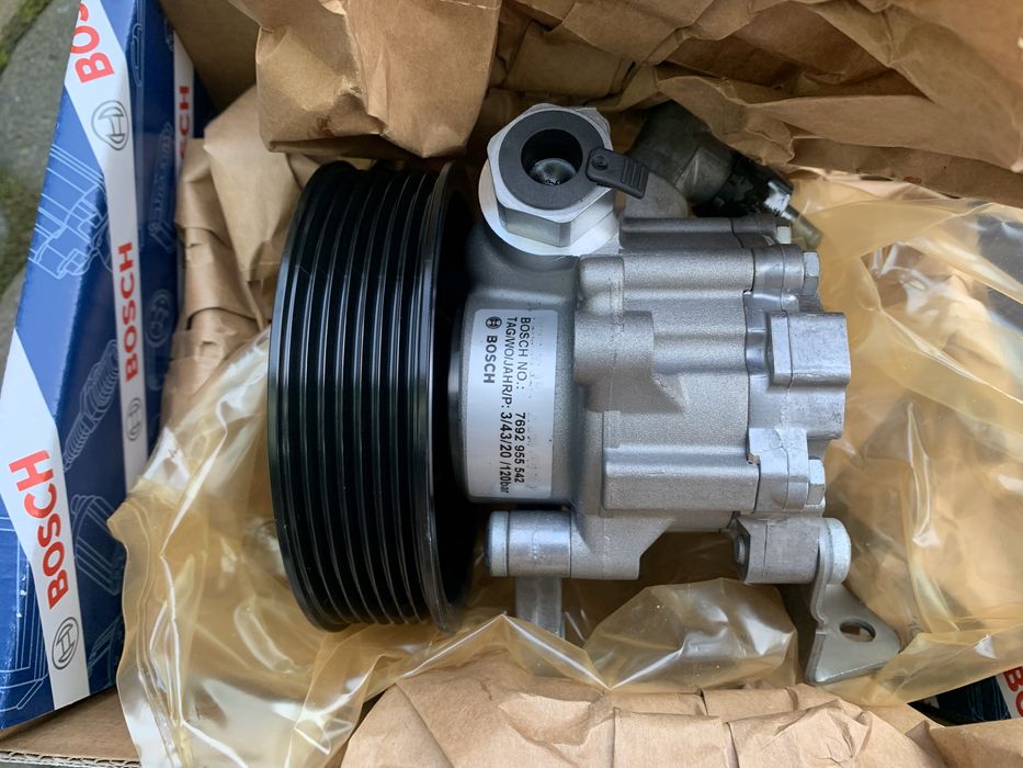 Насос гидроусилитель руля гур Sprinter W906 спринтер 3.0 OM642 BOSCH