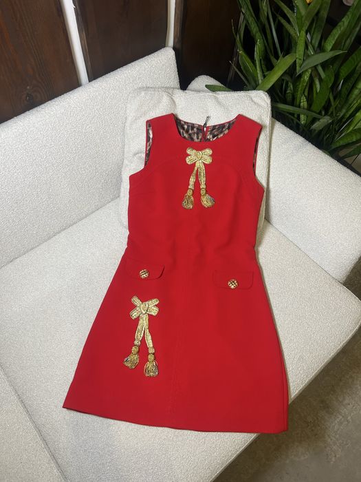 Червона сукня Dolce&Gabbana, розмір М, розпродаж до 90% знижки, люкс