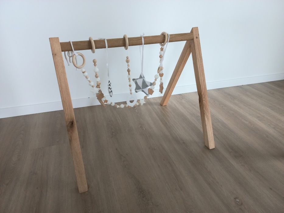 Pałąk stojak z zabawkami baby gym dębowy handmade