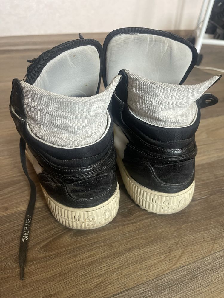 Off white 3.0 legit (rare)