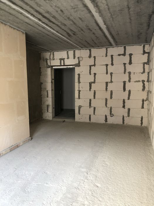 Продам 2х ком в ЖК» Счастливый в Днепре-2 , 44м.кв,право собственности
