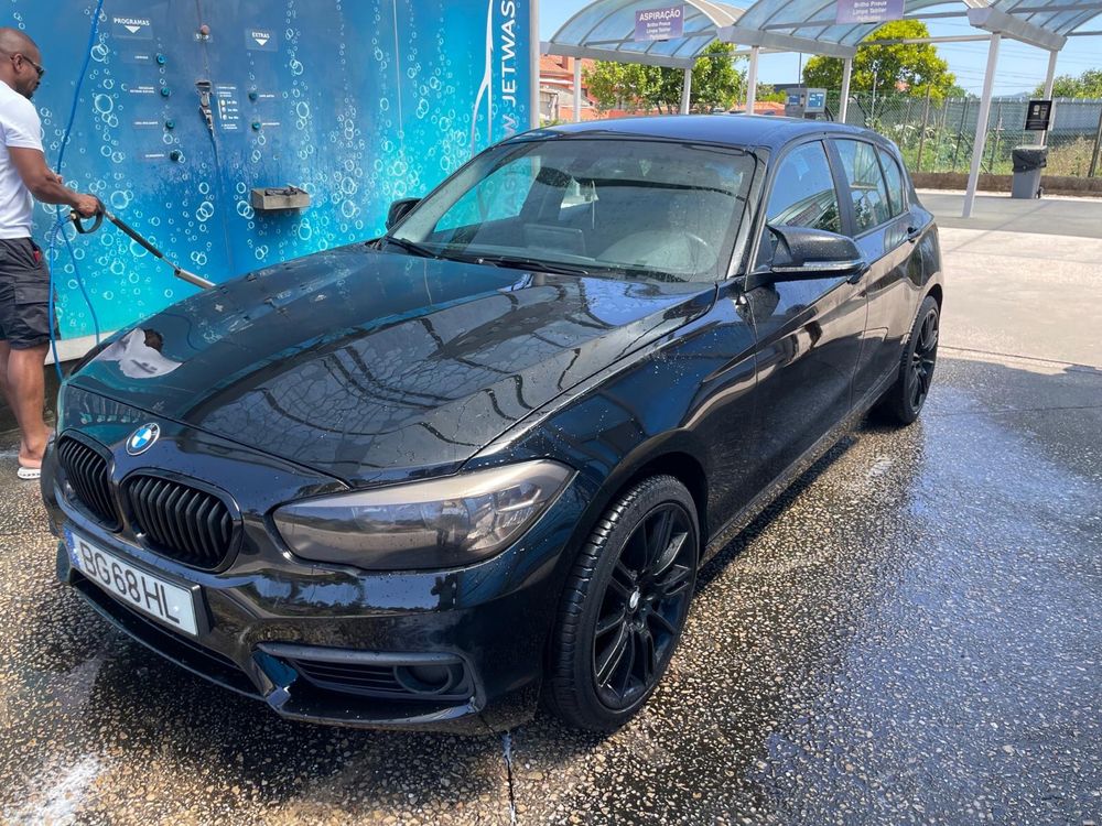 BMW 116D efficient Dynamics Sport 2015