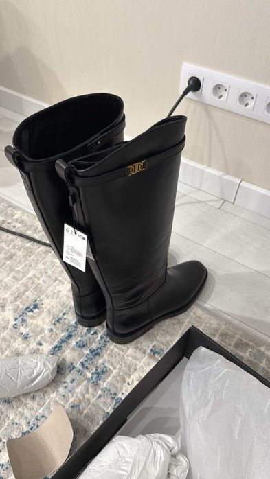 Сапоги Massimo Dutti продам