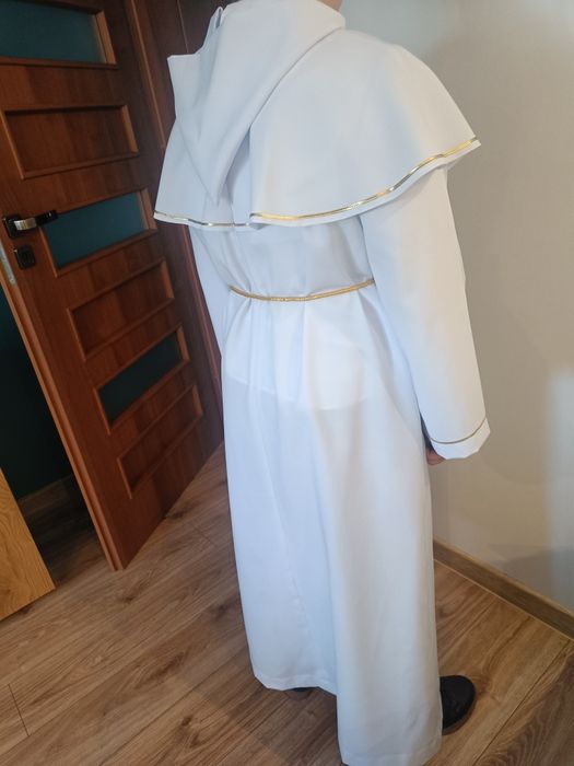 Sprzedam albę chłopięca do komunii