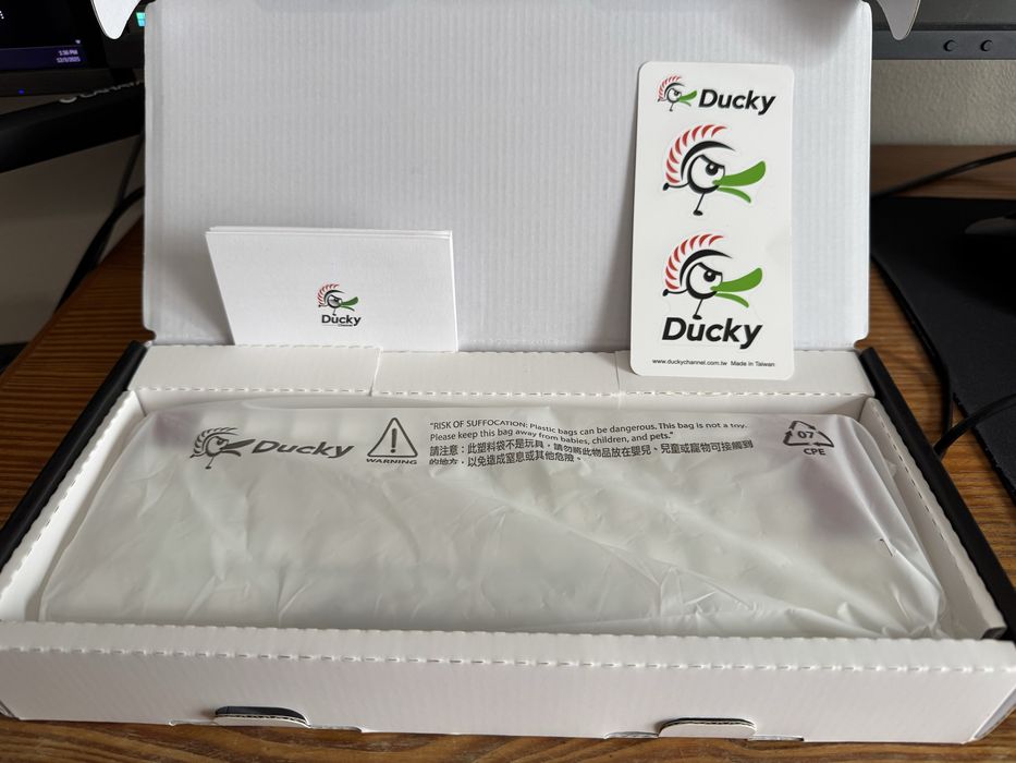 Teclado ducky 2 mini PRO 60% mecânico