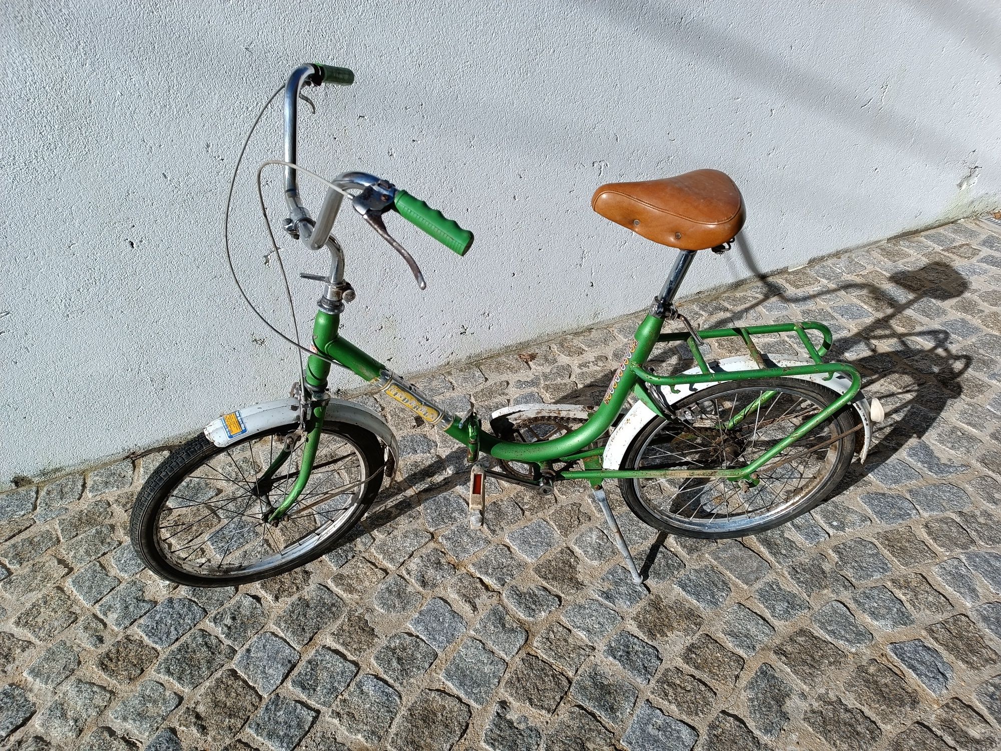 Bicicleta clássica Esmaltina Cinderela anos 70