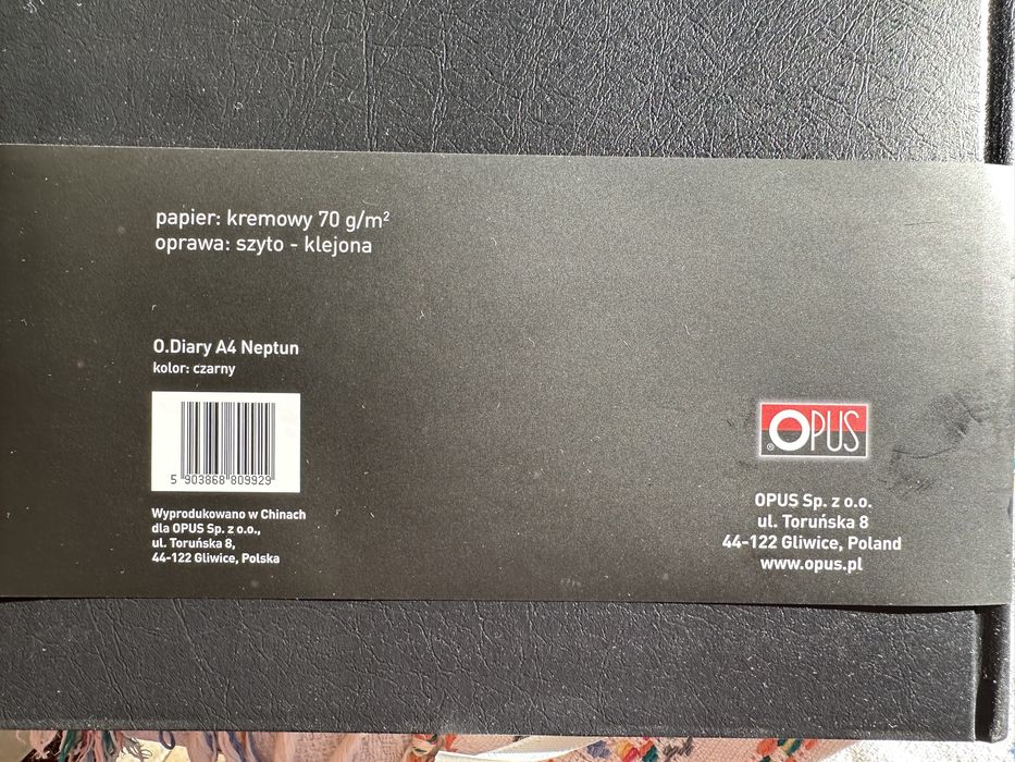 Kalendarz na 2022 nowy a4 i notatnik