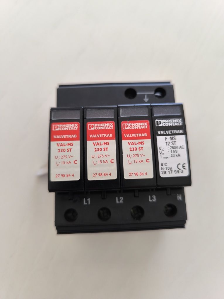 Protectores/Descarregadores Sobretensão  3P-Clase II-40kA-20kA-1,25kV