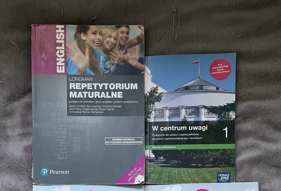 Książki do technikum [1, 4 klasa]