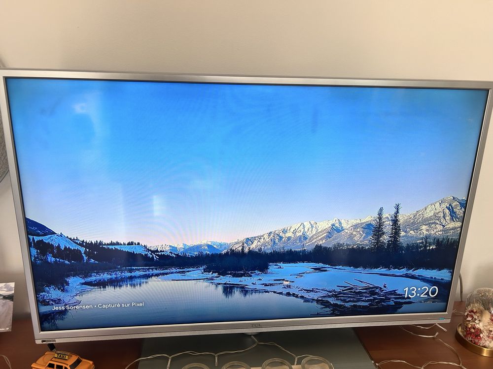 Televisão TCL 39in