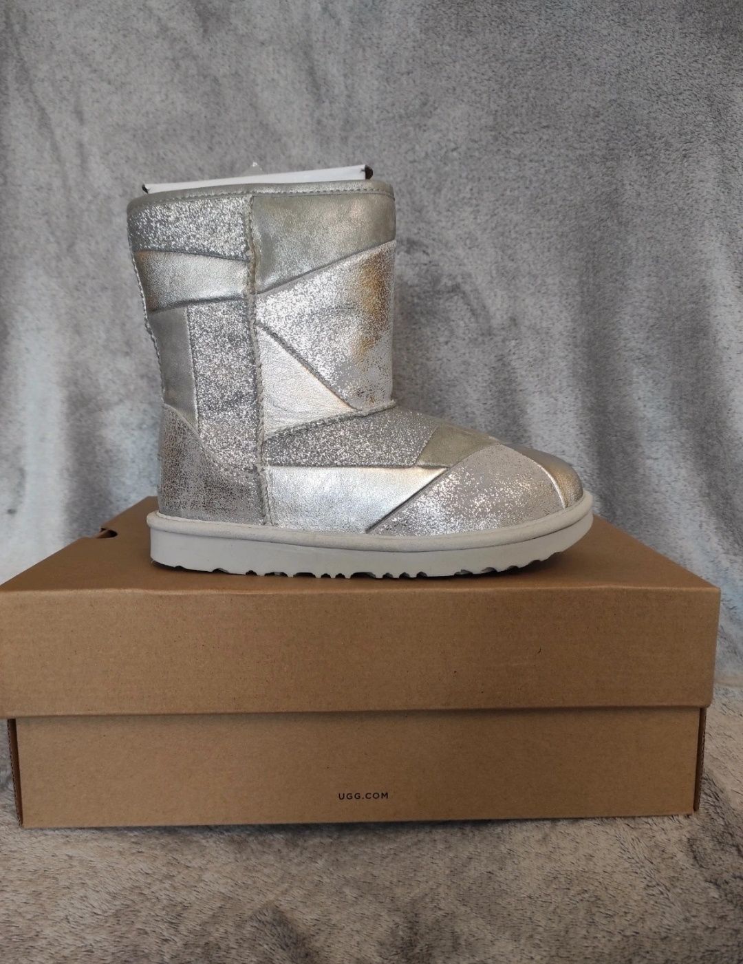 Buty dziecięce UGG rozmiar 33,5