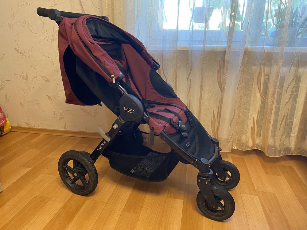 Коляска Britax B-Motion 4 (Цвет wine red, полный комплект)