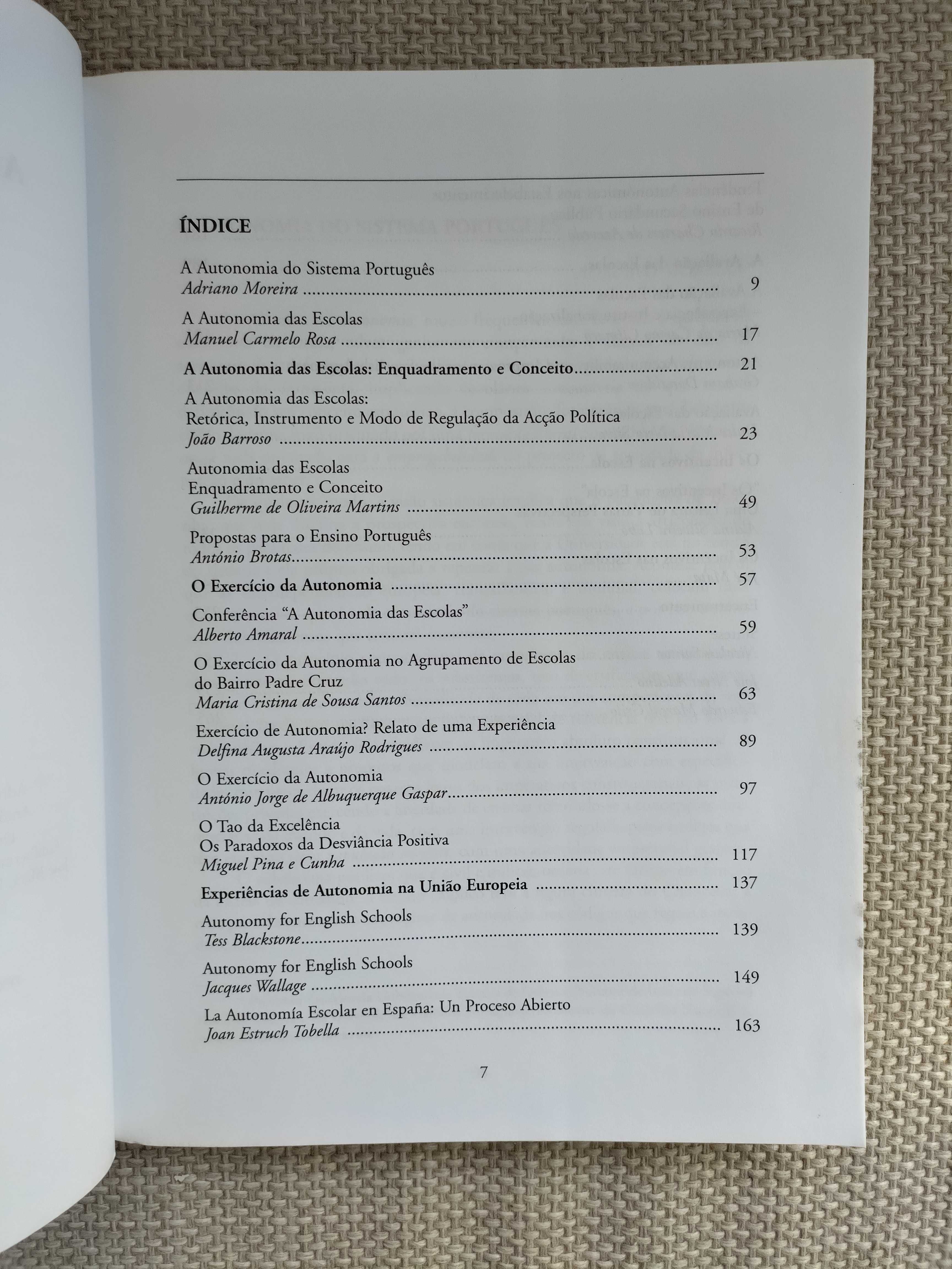 A autonomia das escolas (Adriano Moreira)