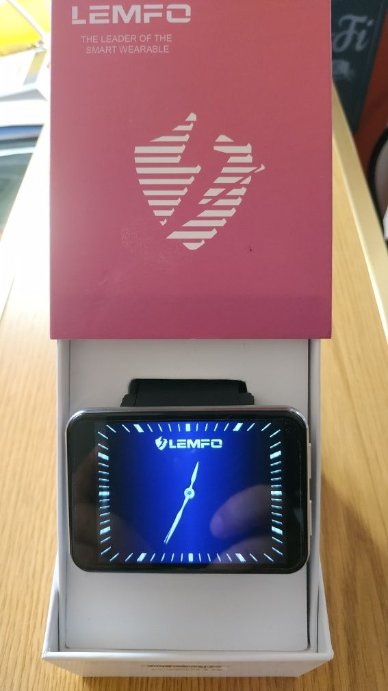 4G-Smartwatch LEMFO big screen 3Gb/32Gb