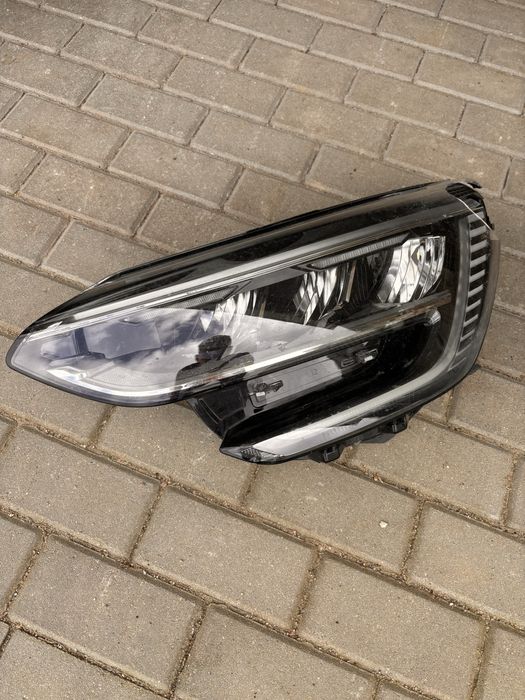 Lampa Reflektor lewy renault megane 4 pure led