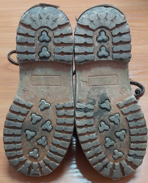 Buty zimowe chłopięce r. 32