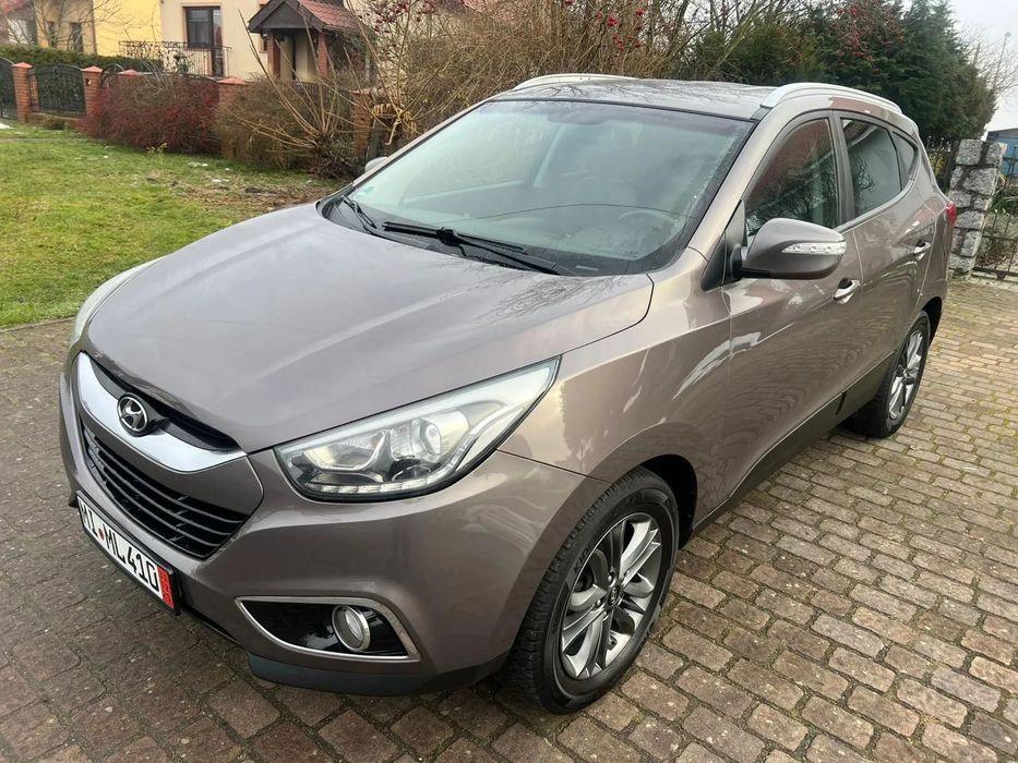 Hyundai ix35 Ładniutka benzynka klimatronik nawigacja full led fajna wersja !
