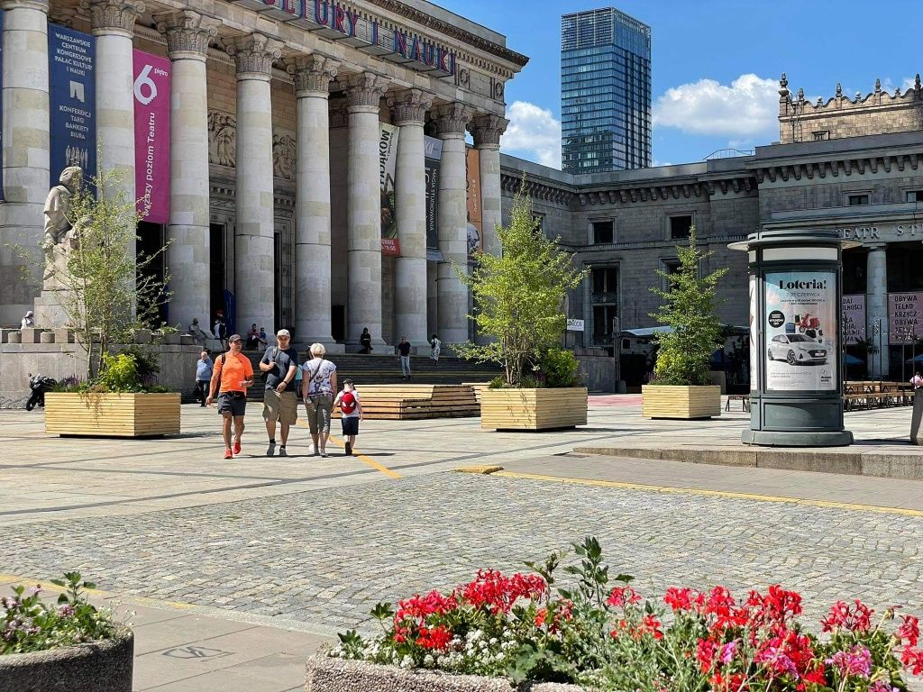 Wykończenie wyposażenie tarasów balkonów