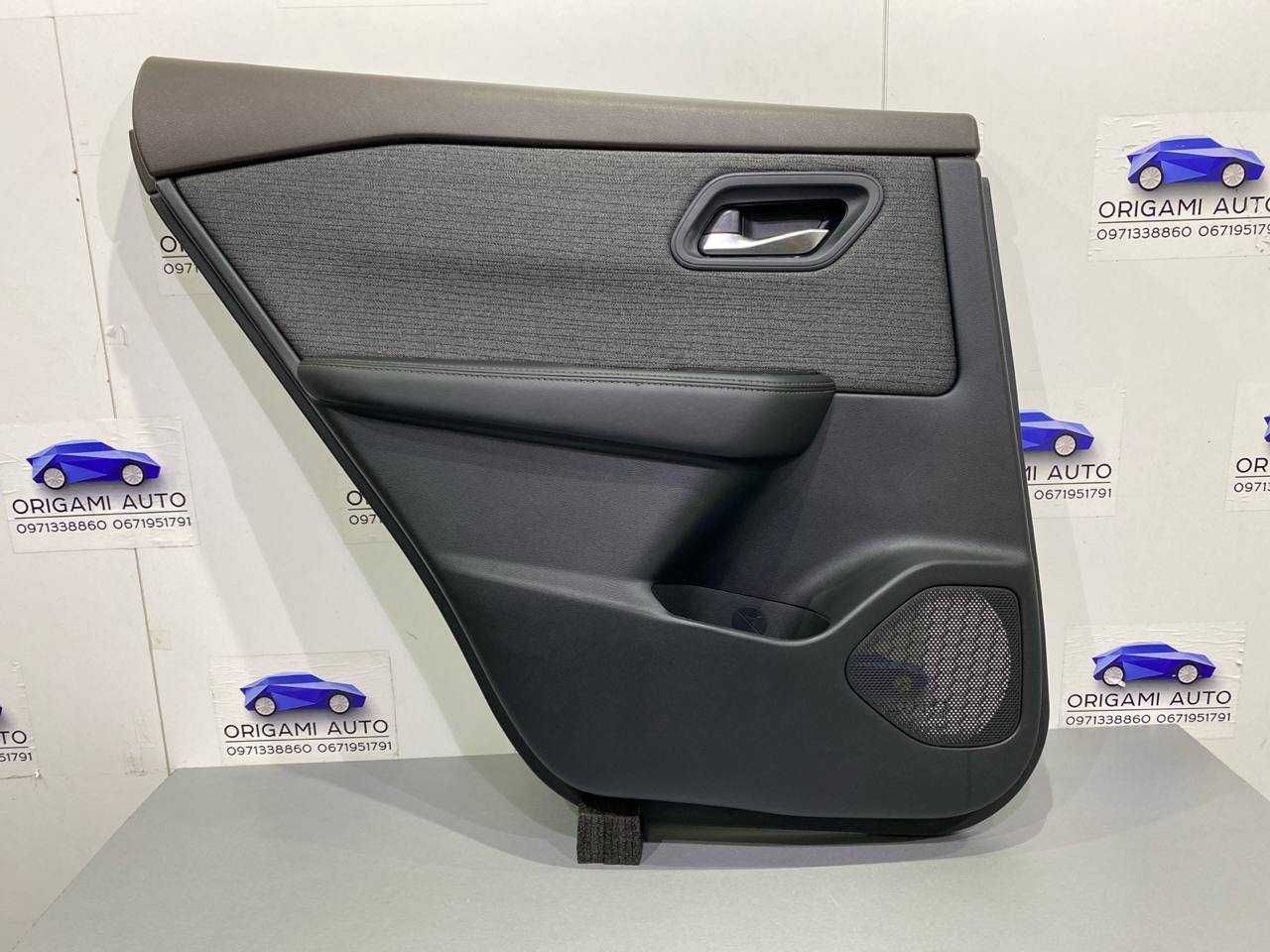 Обшивка карта касета двері Nissan rogue T33 Ниссан рог Т33 2021 2022+
