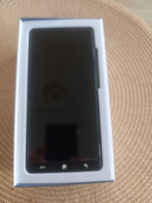 Smartphone maxcom ms601