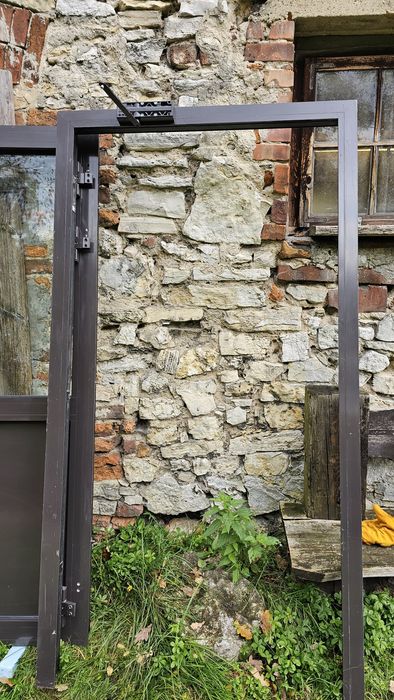 Drzwi przeciwpożarowe prawe