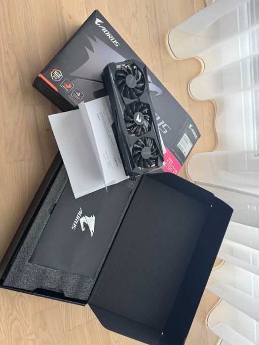 Відеокарта Gigabyte AORUS Radeon RX 5700 XT 8GB