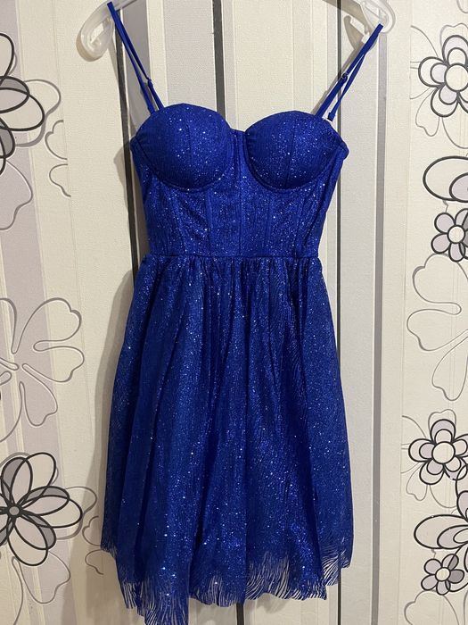 Випускне плаття